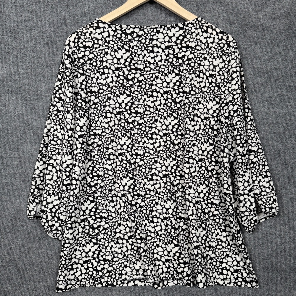 Talbots Petite Size 3X Top Blouse‎ Black White Abstract Floral Split Neck Office - Picture 2 of 8